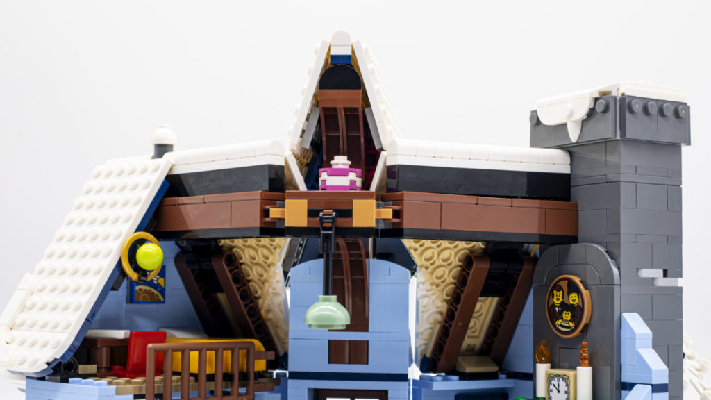 LEGO for adults 10293 Santas Visit 11 1 1024x576