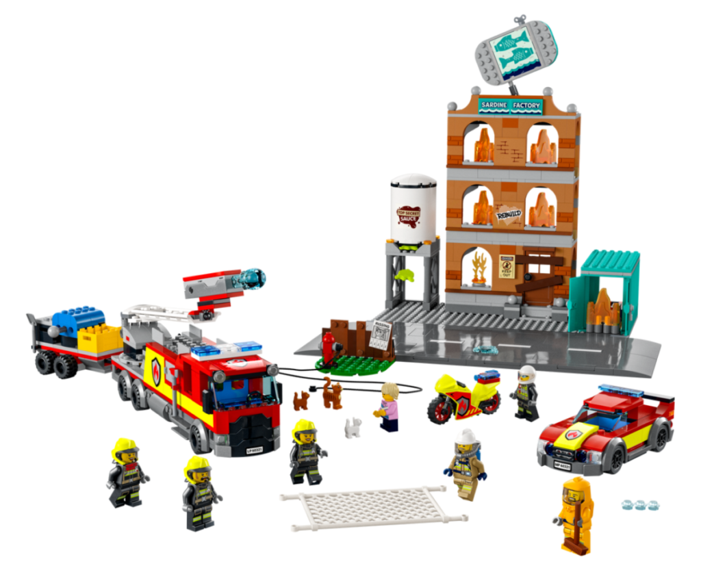 LEGO City 60321 Fire Brigade contents 1024x849